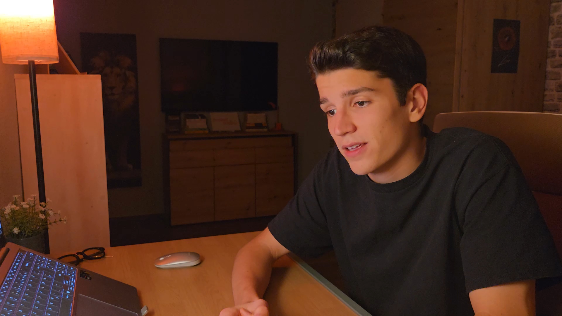 Linus Kern at workspace